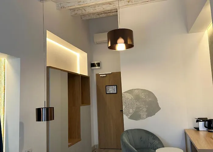 Guest house House4you - Blanari 4*